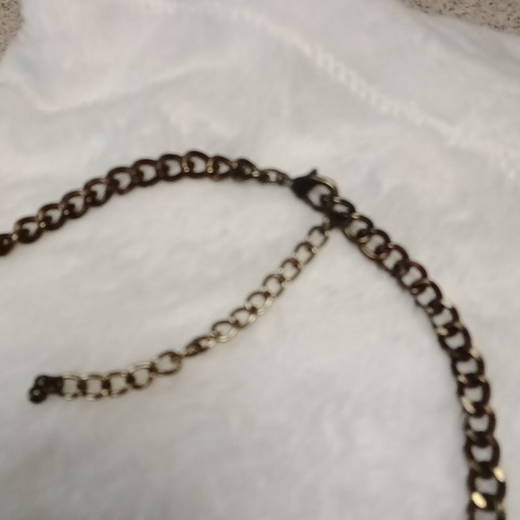 336. STATEMENT NECKLACE PINK GEMS AND RHINESTONES 10" PLUS EXTENSION - Picture 4 of 5